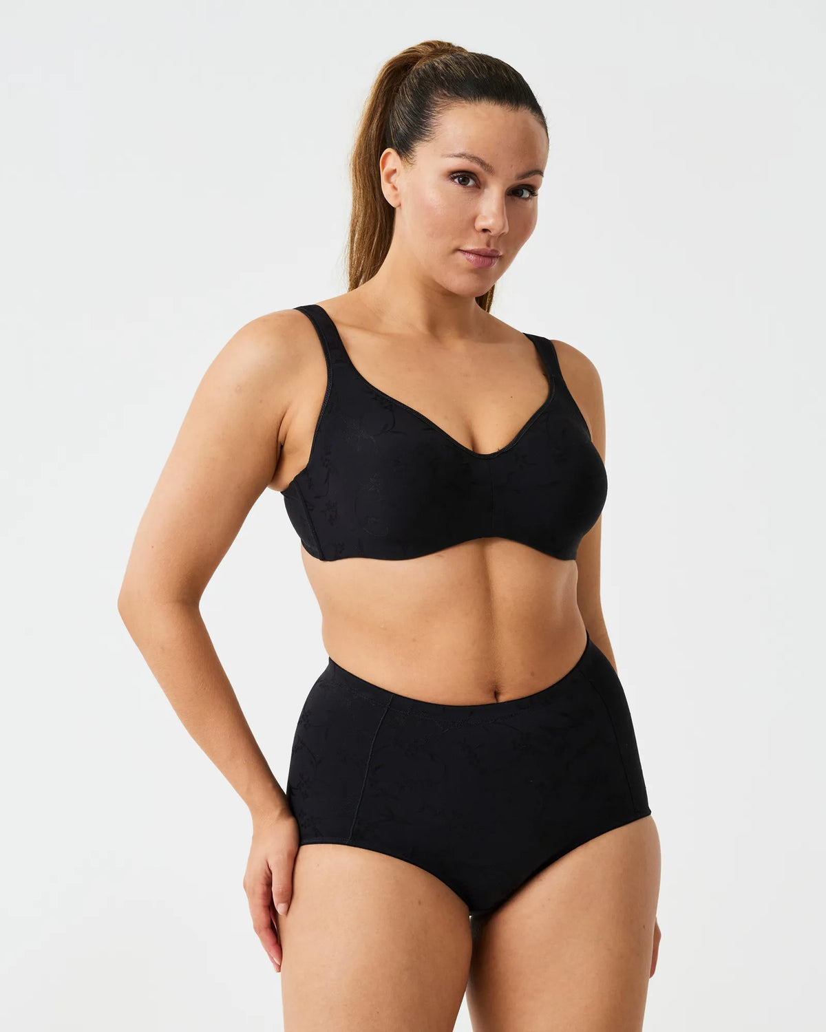 10115_1200-47500_1200_modell_004