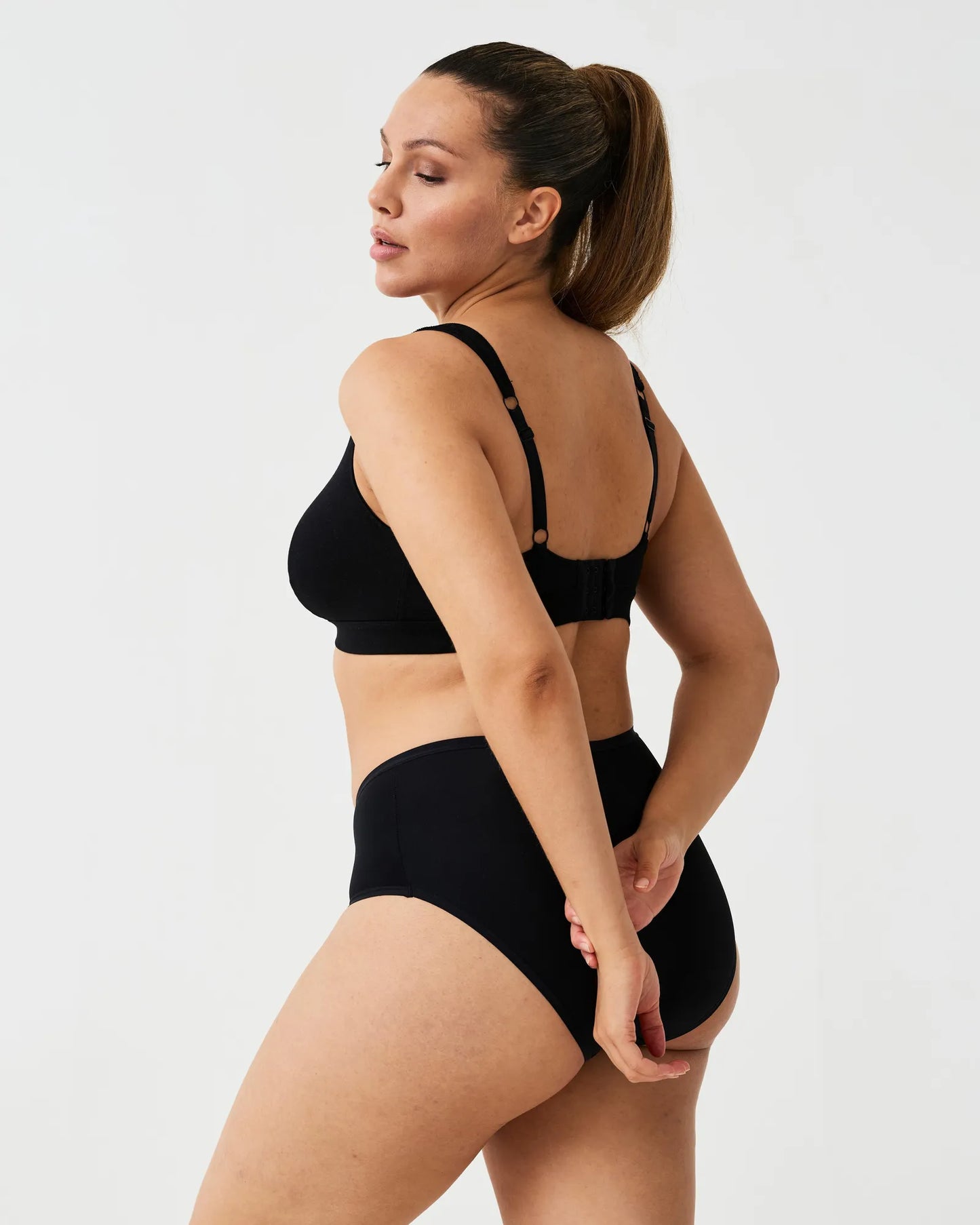 10298_1200_modell_001