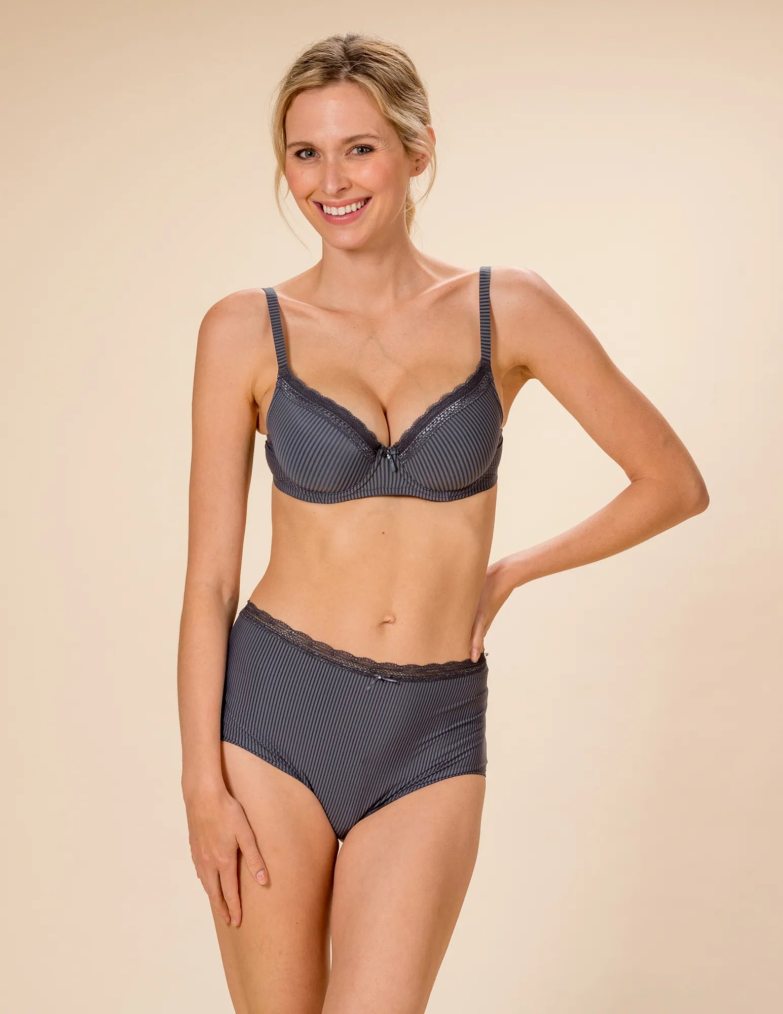 12233_2400+92263_2400_modell_002