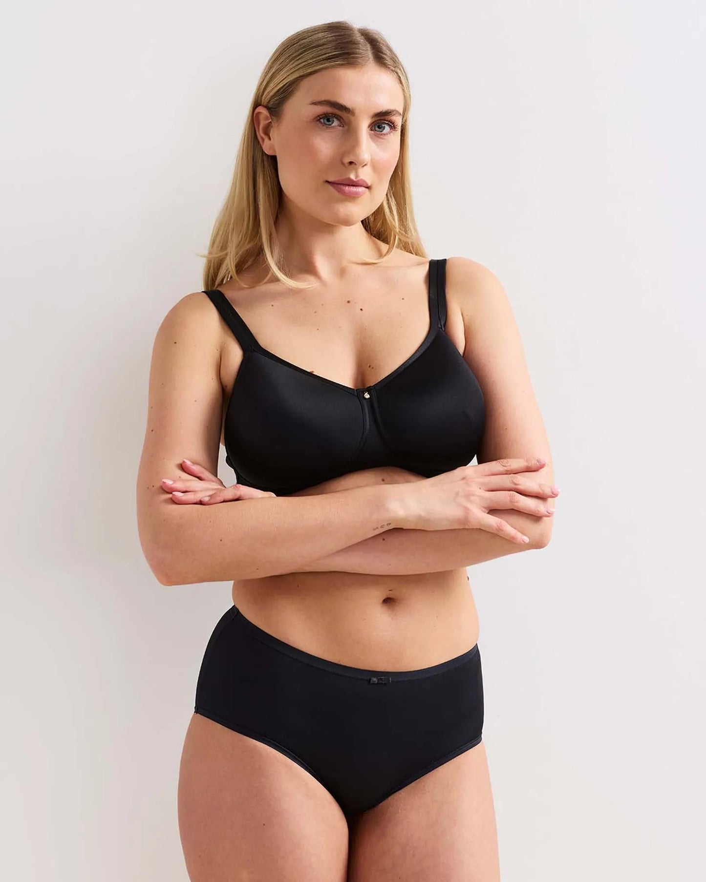 16100_1200_model_003