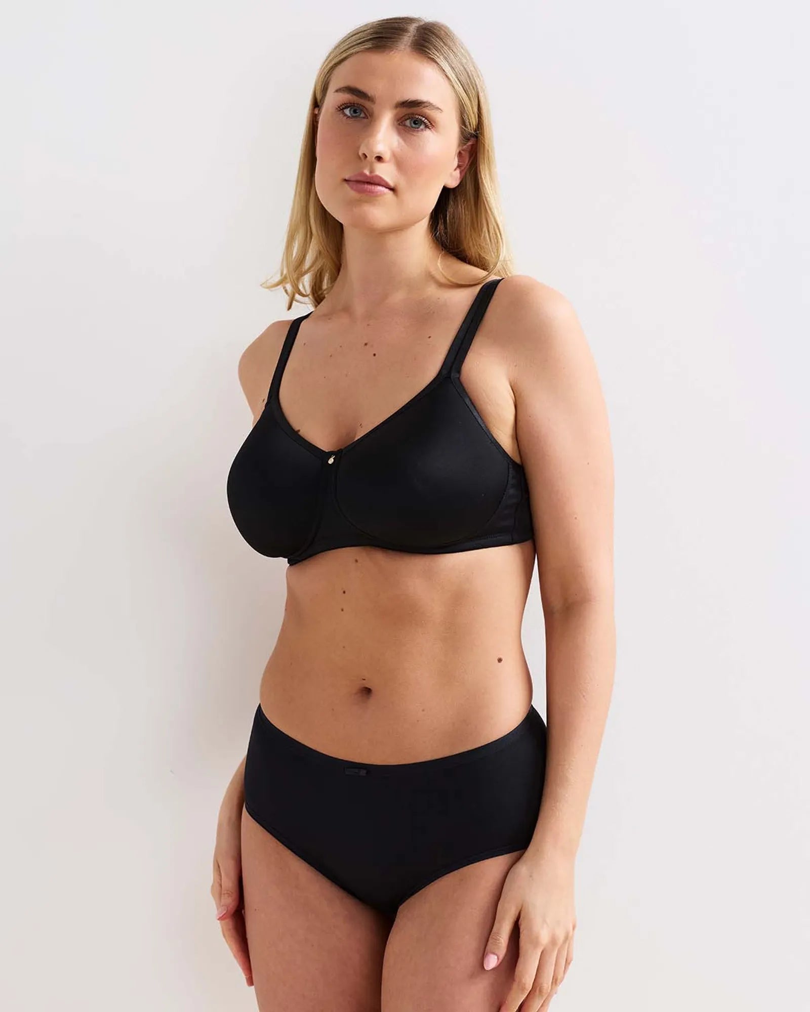 16100_1200_model_010