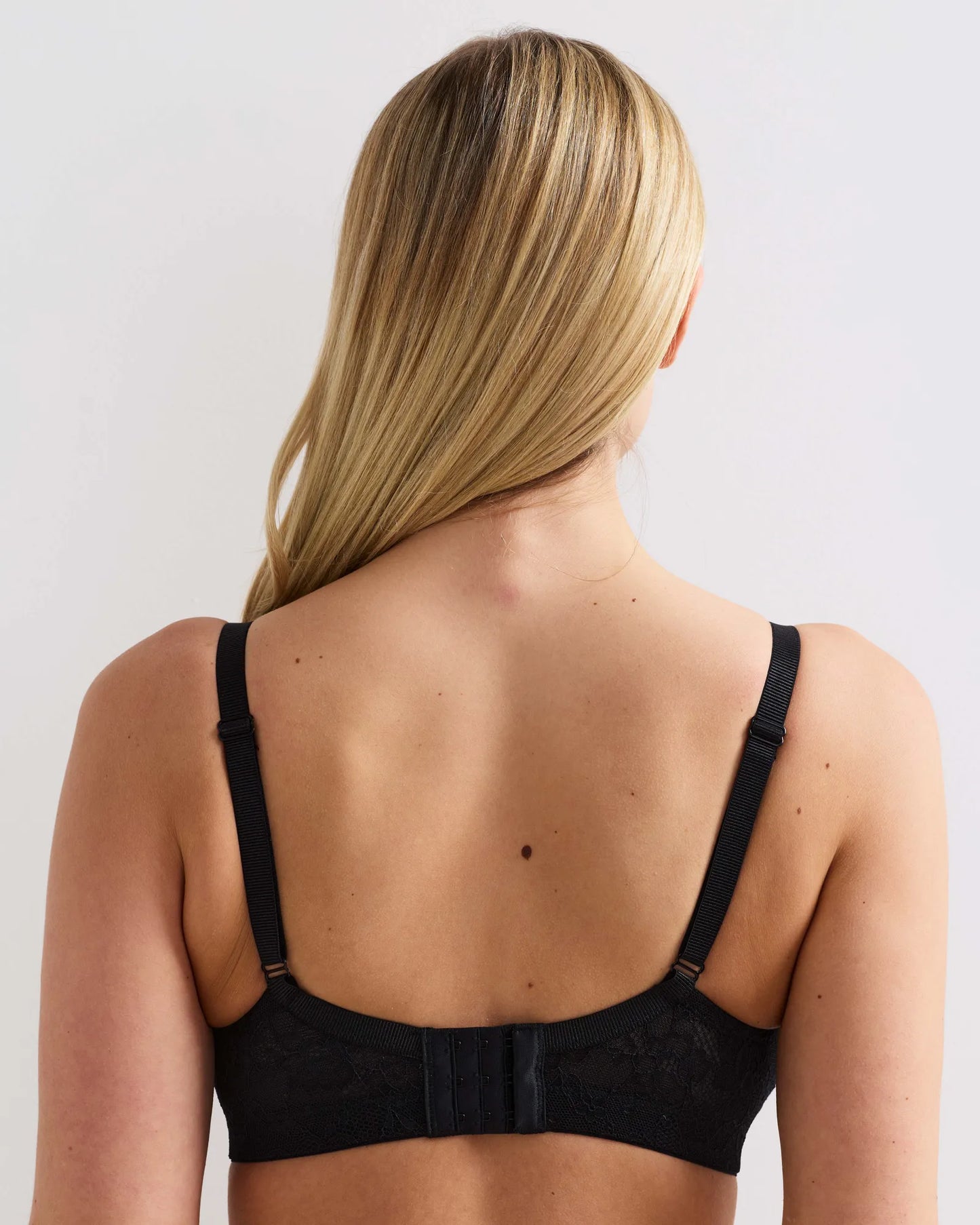 16152_1200_model_096