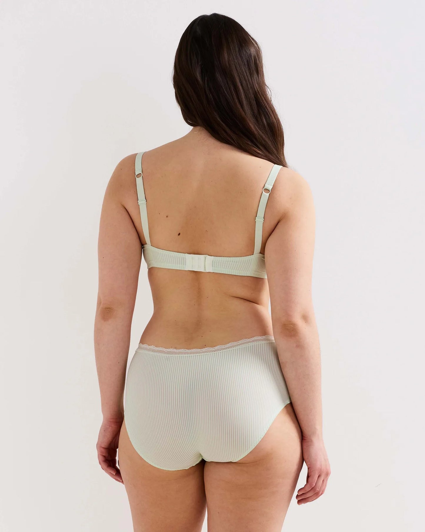 16233_8000-96243_8000_model_025