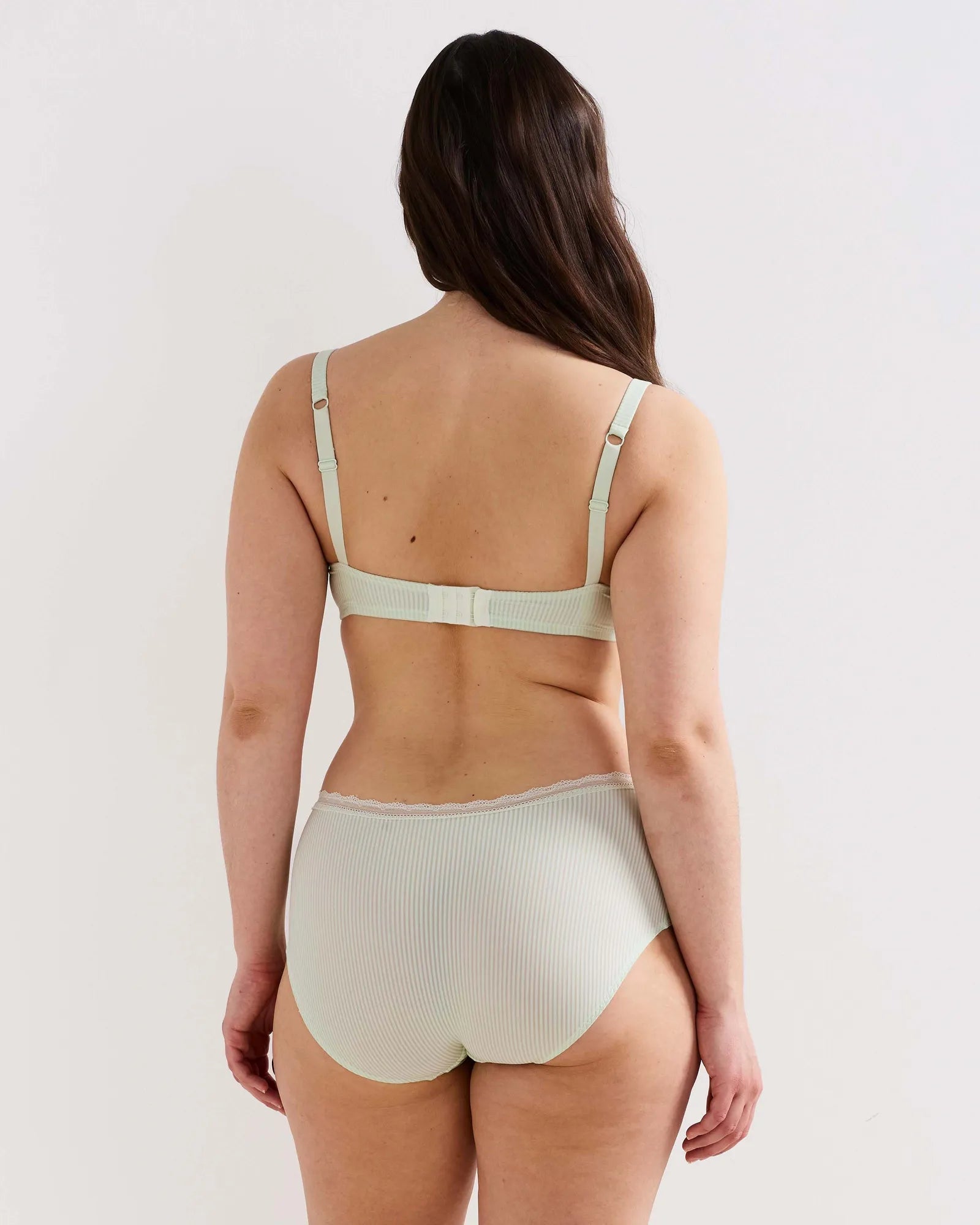 16233_8000-96243_8000_model_025