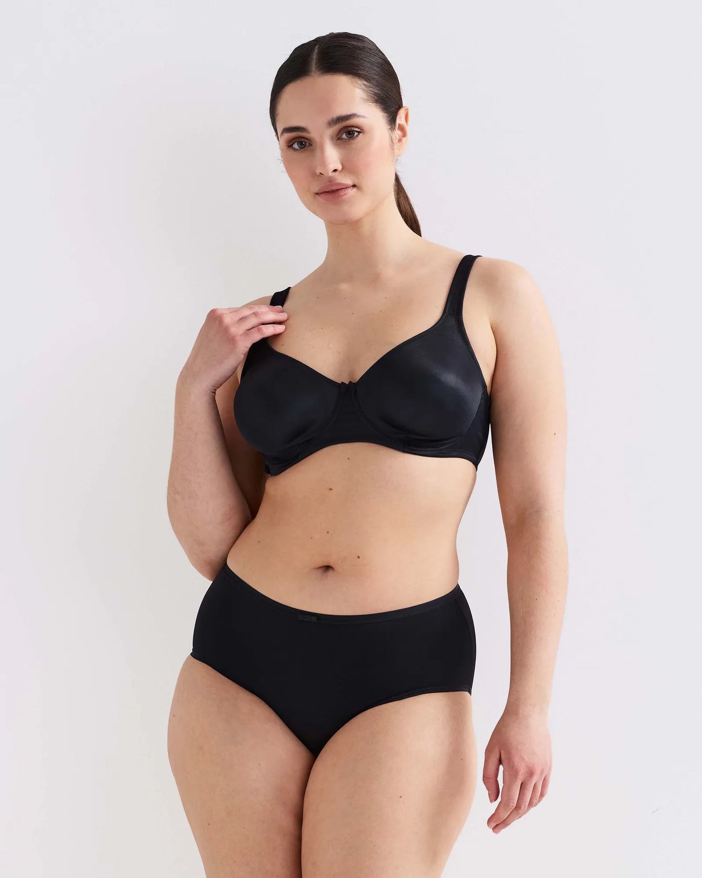 19300_1200_model_007