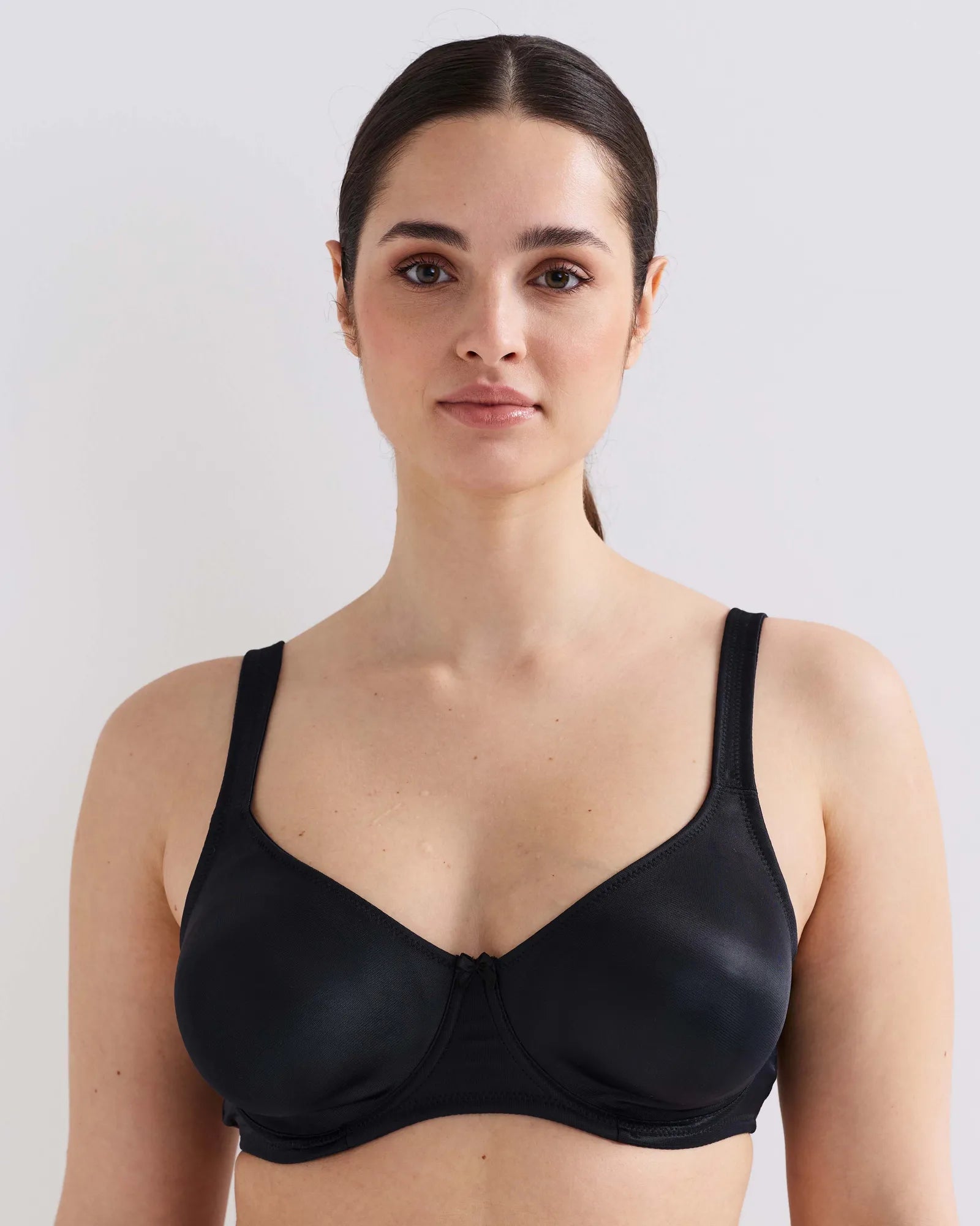 19300_1200_model_014