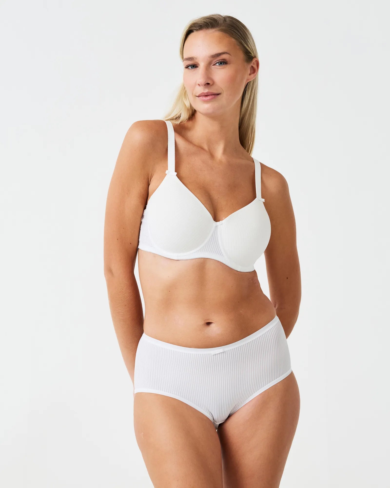 19400_1300-90194_1300_modell_002