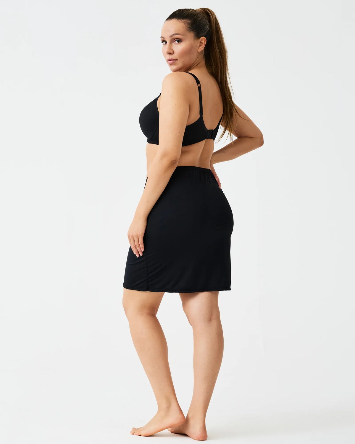19700_1200-76800_1200_modell_001