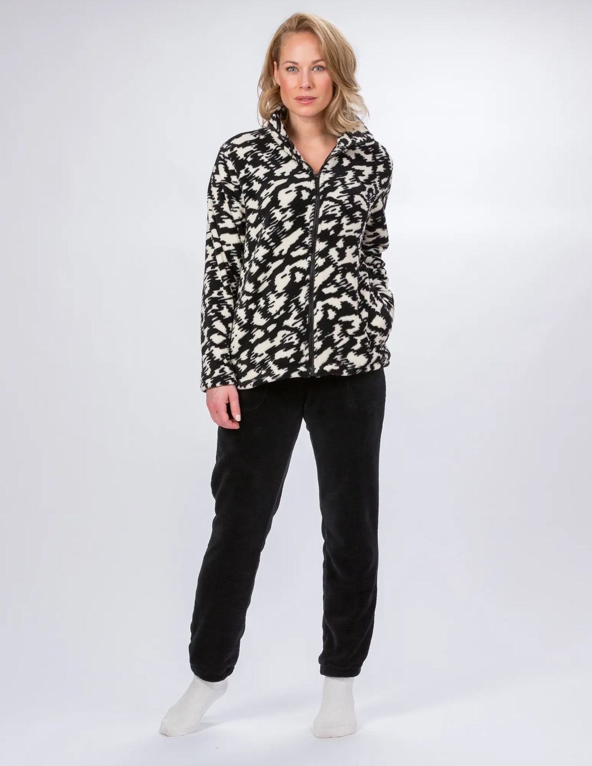 54203_1200_modell_015