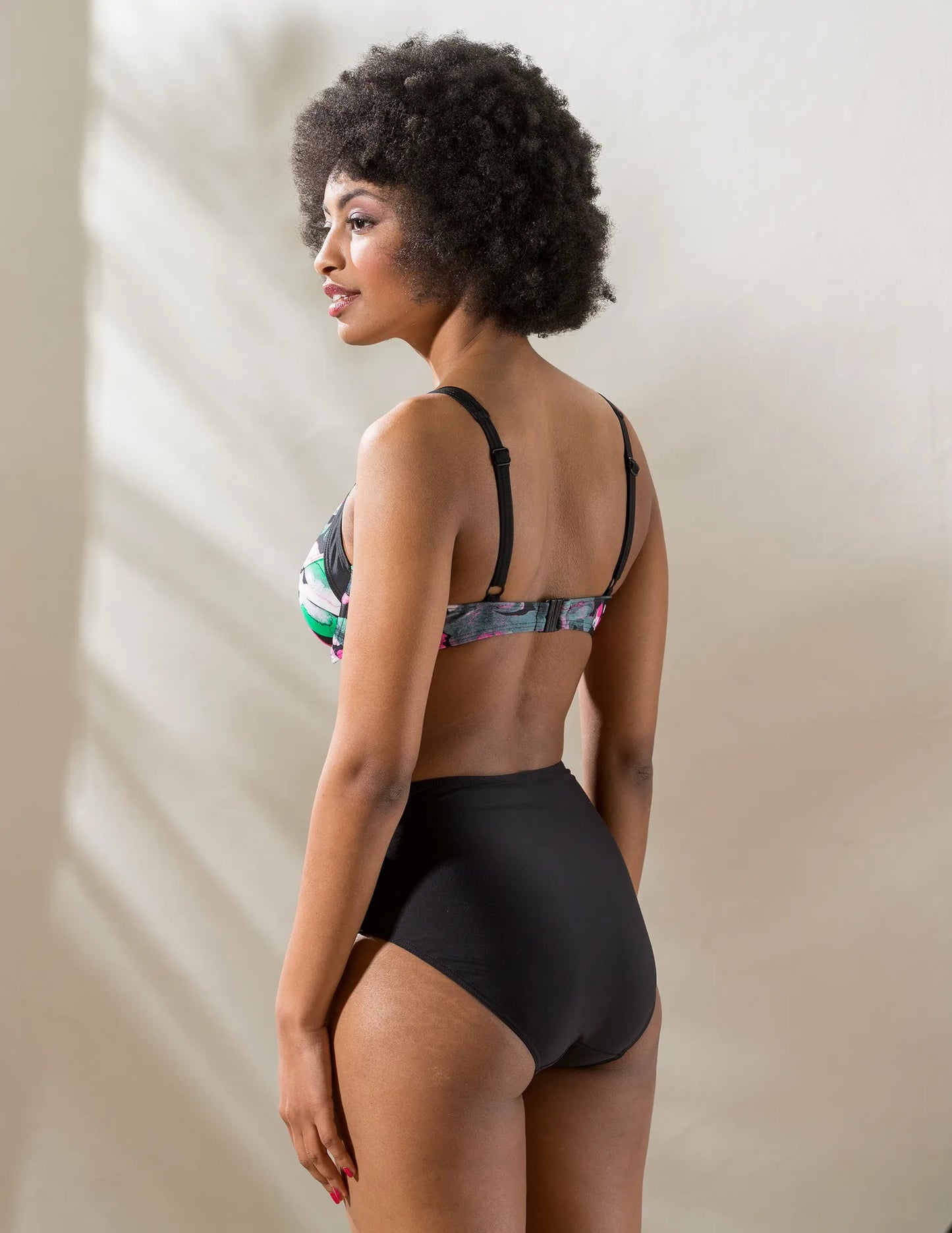 83201_1200+83204_1200_modell_012