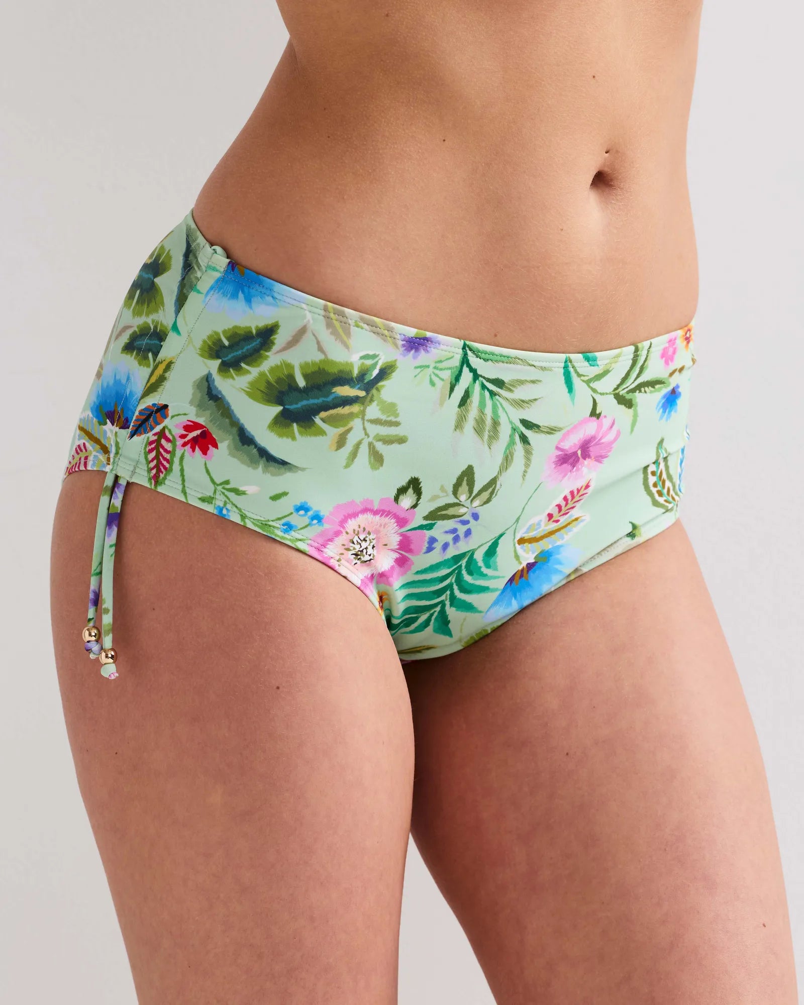 86245_1111_model_040