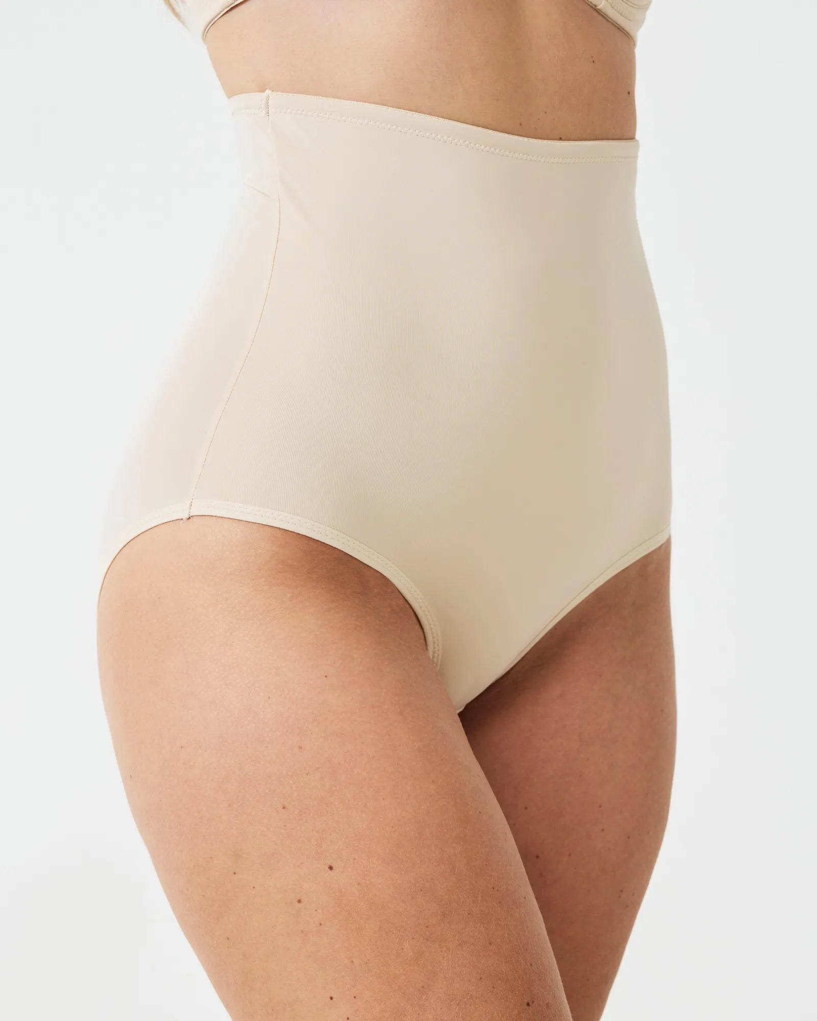 90701_1100_modell_006