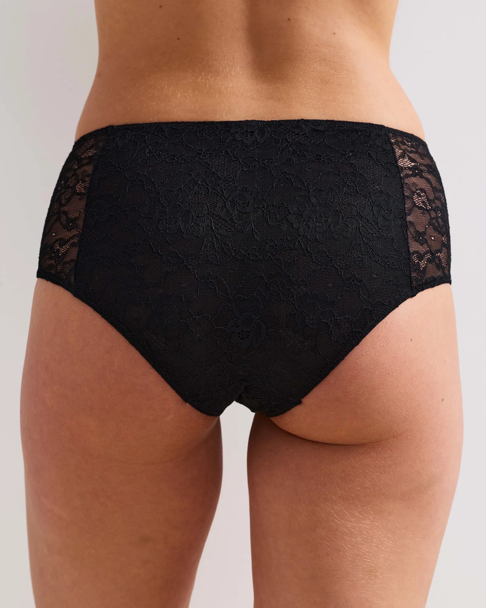 96152_1200_model_075